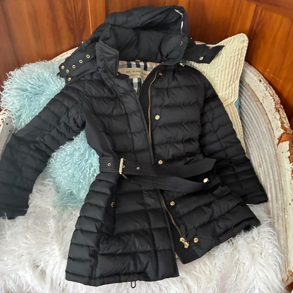 Burberry women’s puffer jacket